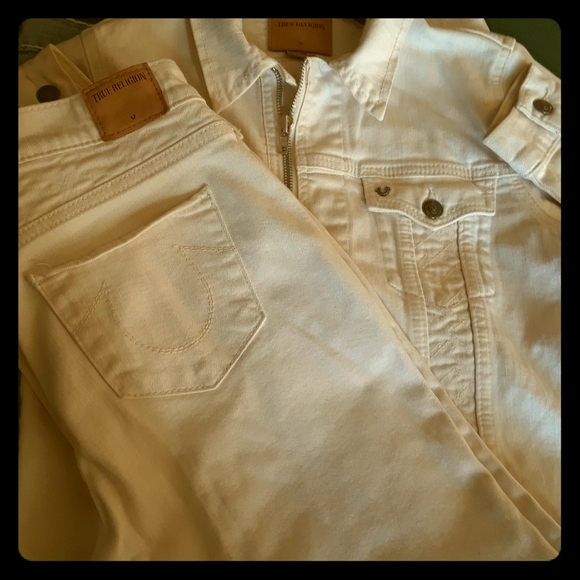 True Religion - Picture 1 of 1